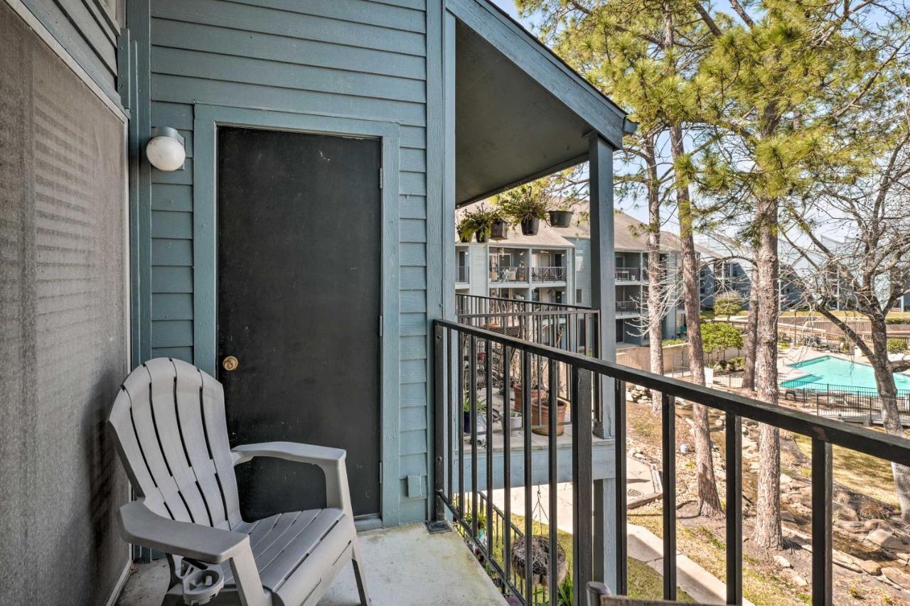 Idyllic Montgomery Condo With Pool And Lake View! Esterno foto