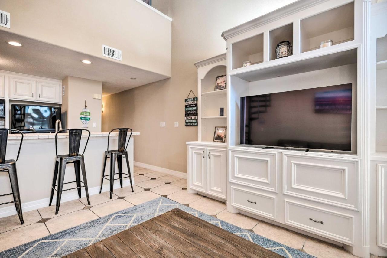 Idyllic Montgomery Condo With Pool And Lake View! Esterno foto